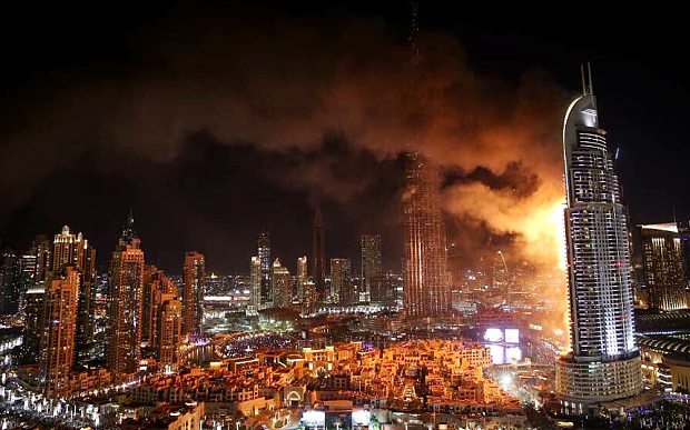 Fire engulfs Dubai's luxury Hotel